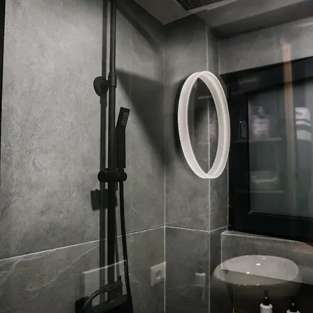 Karma Chic&style 2 ベッド・アンド・ブレックファスト 3*