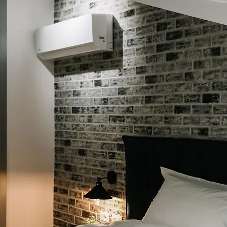 Karma Chic&style 2 ベッド・アンド・ブレックファスト 3*