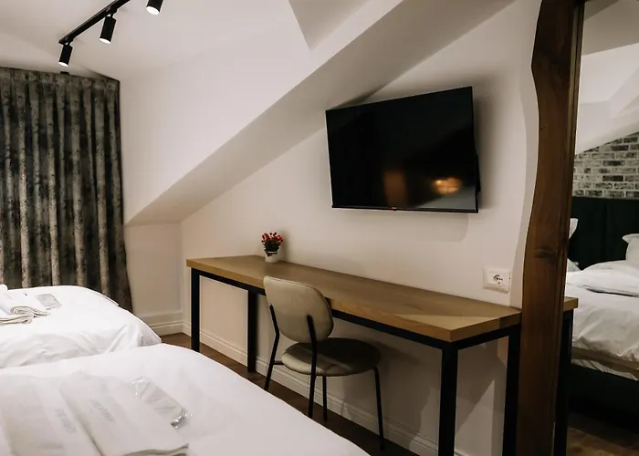 Karma Chic&style 2 Bed & Breakfast Korce
