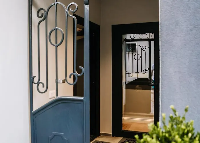 Karma Chic&style 2 3* Korce